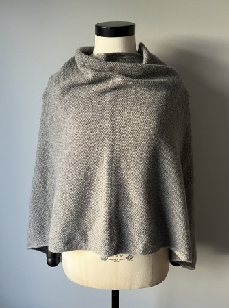 RO poncho, 100% lamull, grå
